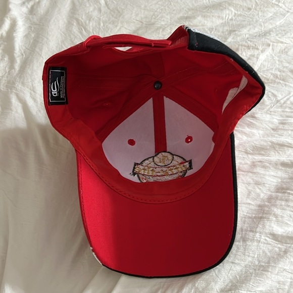 JIFFY-TITE Motorsports red white and black detail cap - Picture 4 of 4